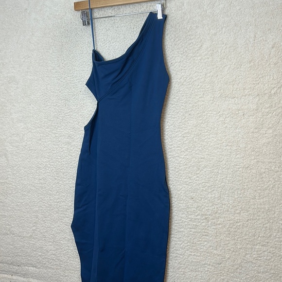 NWT Socialite Womens Deep Blue Bodycon One Shoulder Cut Out Maxi Dress SMALL - Picture 2 of 7